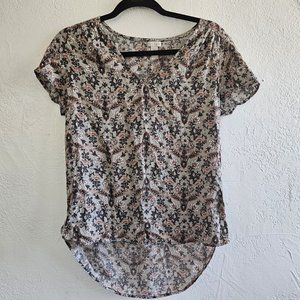 Hinge Floral Womans Blouse Top Shirt Hi Low Hem V Neck Rayon XS X Small Neutral
